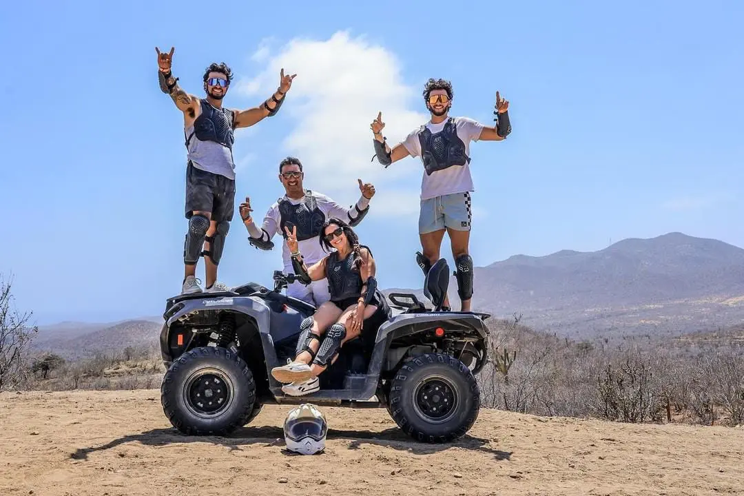 Desert Adrenaline Rush — Quad Biking at Sunset — photo 4